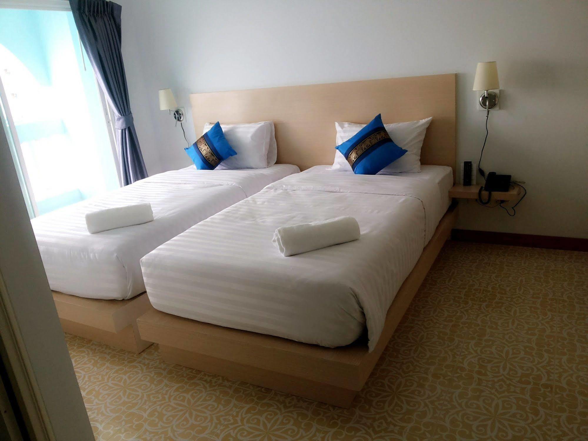 Hotel The Duck Phuket Zewnętrze zdjęcie